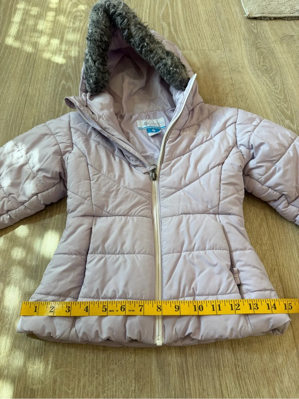 Girls Columbia Light Purple Puffer Hooded Jacket with removable Faux Fur Trim